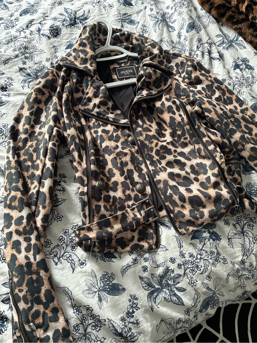GUESS Leopard-Print Moto Jacket in Brown and Black - Picture 4 of 9